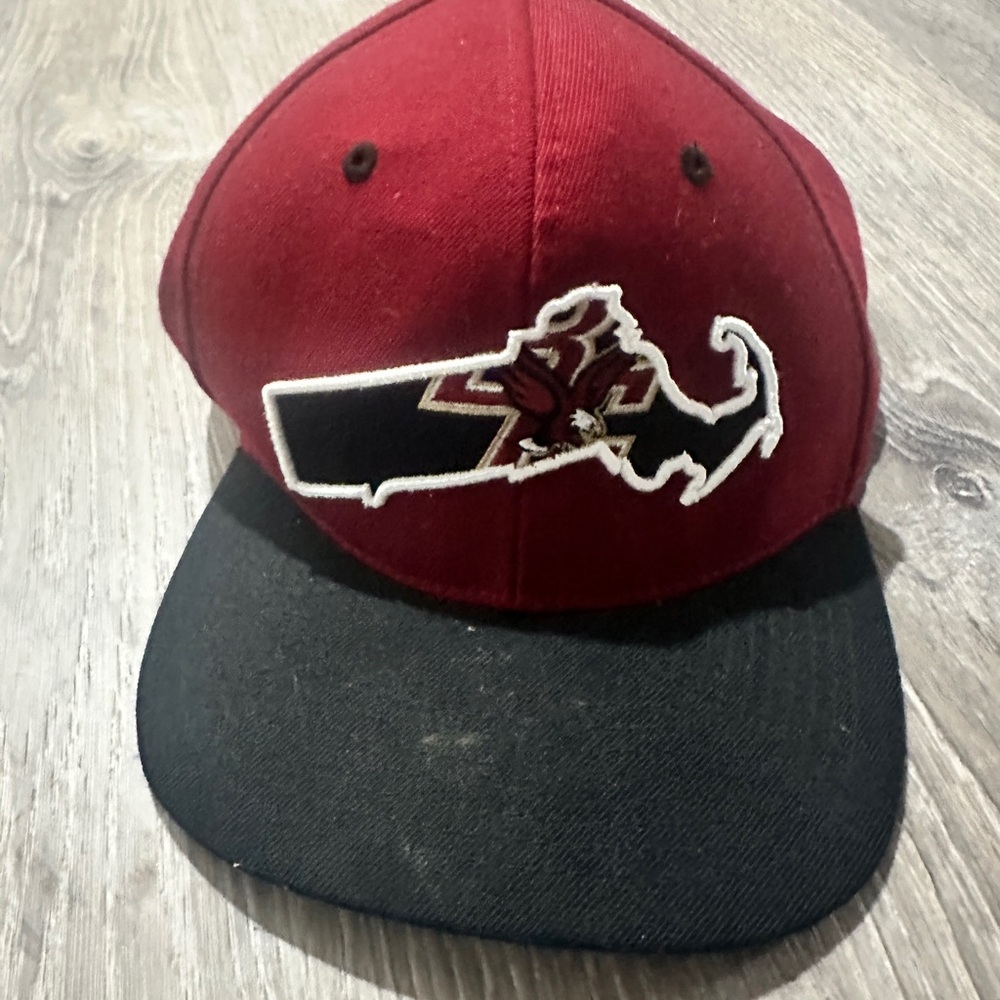 Zephyr Maroon and Black Cap